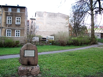 place of the former synagogue