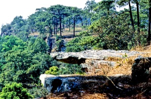 Phu Kradueng, Cliff