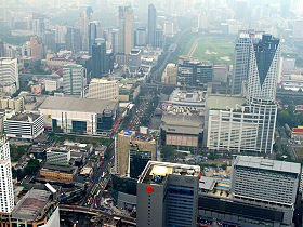 Baiyoke Tower, view southward