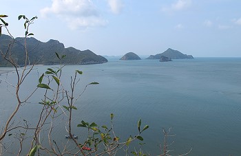 Sam Roi Yot, view from the cape to the North