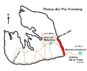 Phu Kradueng, along the cliff edge